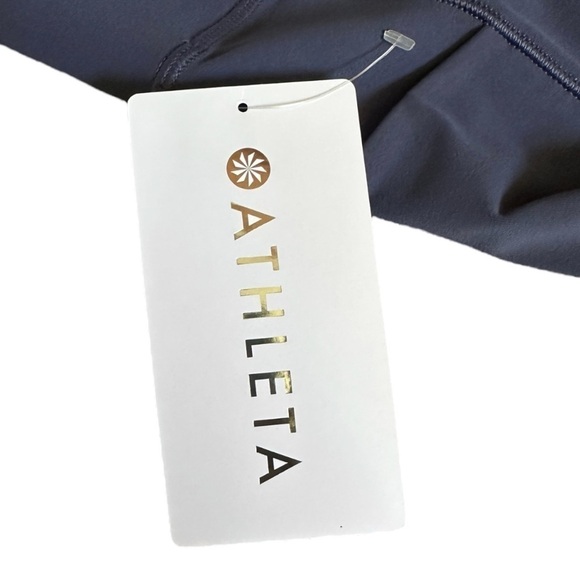Athleta Salutation Stash Pocket II Capri Leggings 2X NWT PowerVita Mesh Workout - Picture 9 of 13